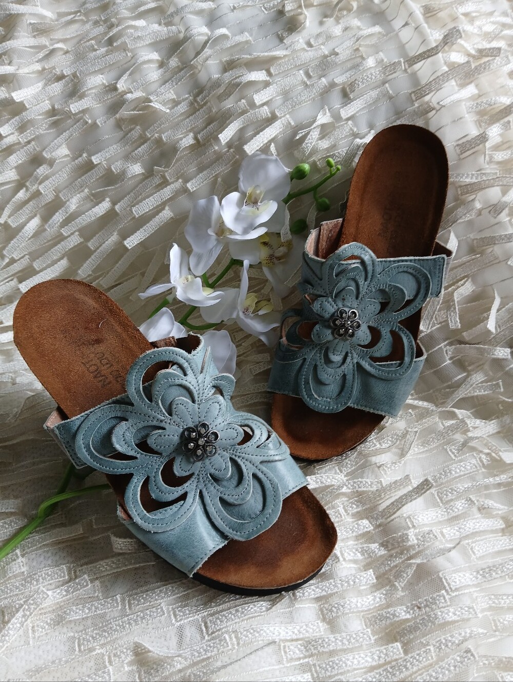 Naot Women's Light Blue Floral Cutout Leather Slide Mules Size 8